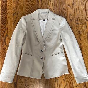 Elegant Tan/Khaki Colored Women's Blazer